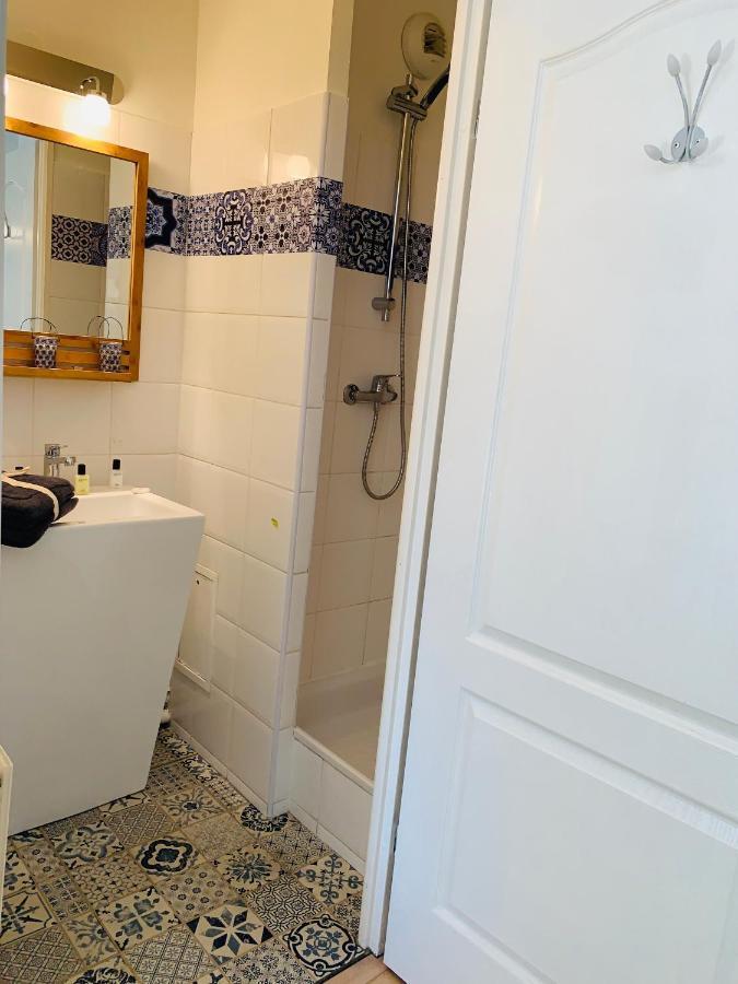 Bed And Breakfast Luxe La Defense U-Arena Courbevoie Exteriör bild