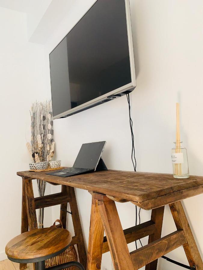 Bed And Breakfast Luxe La Defense U-Arena Courbevoie Exteriör bild